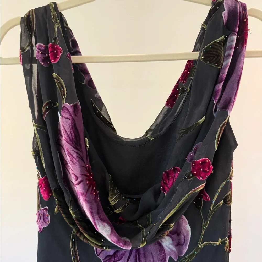 Cache Long Black Floral Beaded Dress in size 6 (good for 5’2”-5’4”) - Picture 3 of 5
